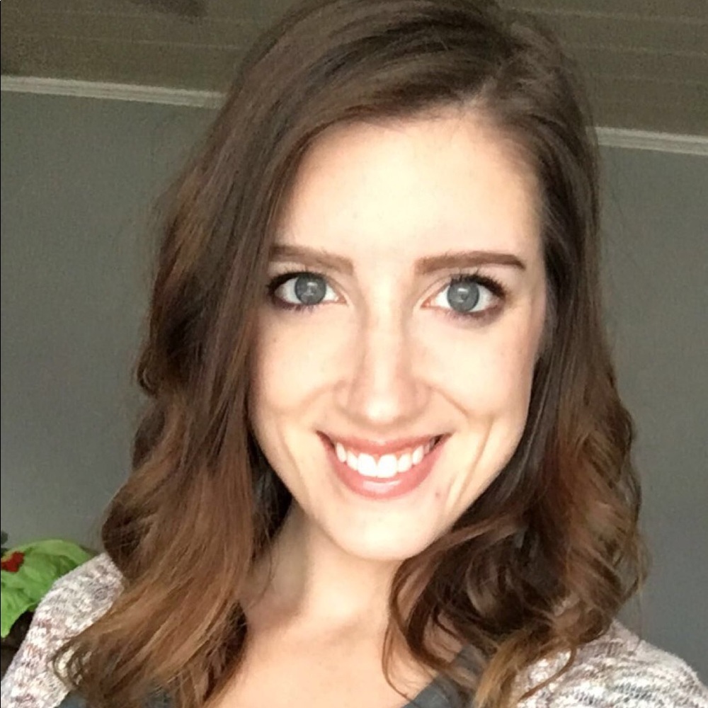 Meet your Posher, Hannah